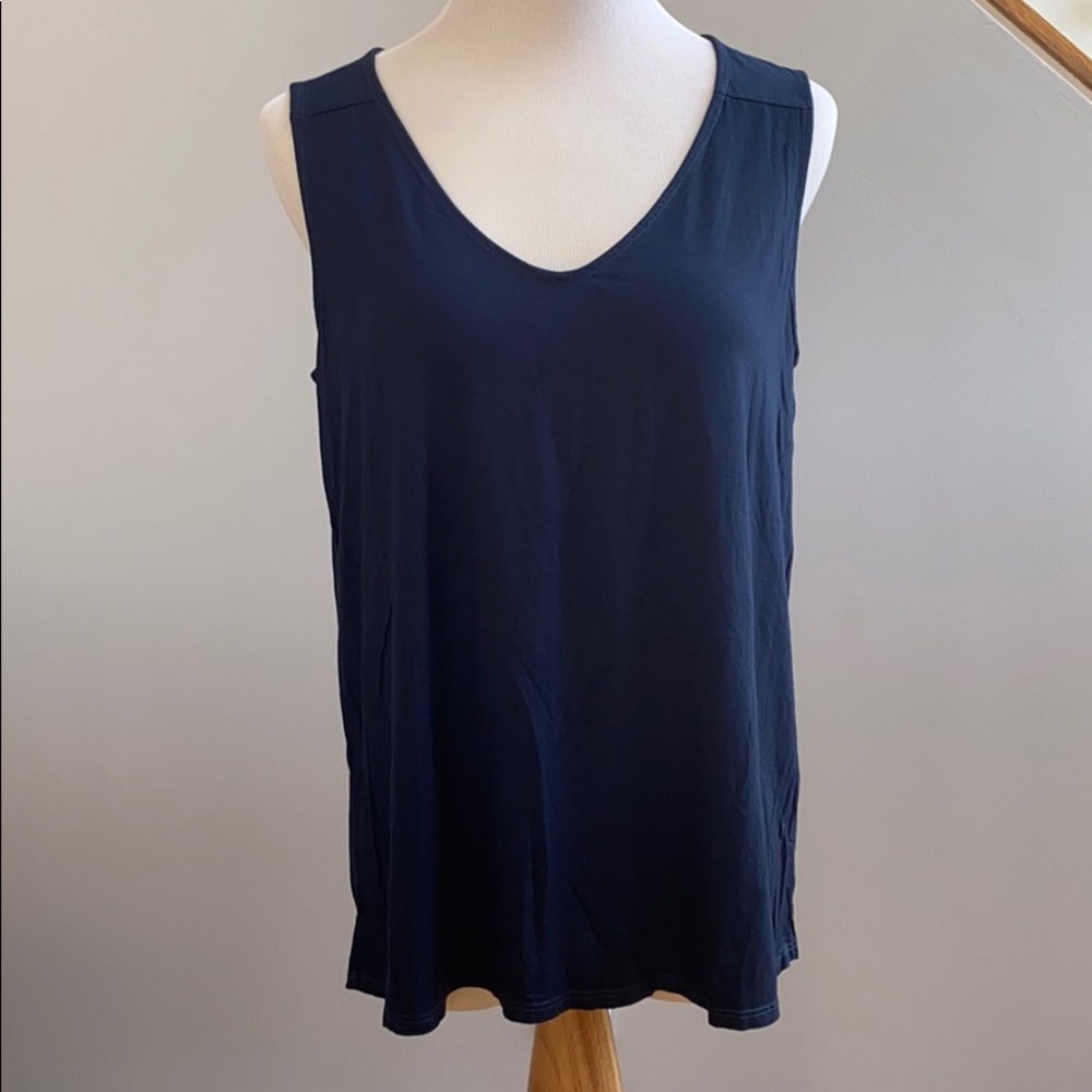 Three Dots Tank Top